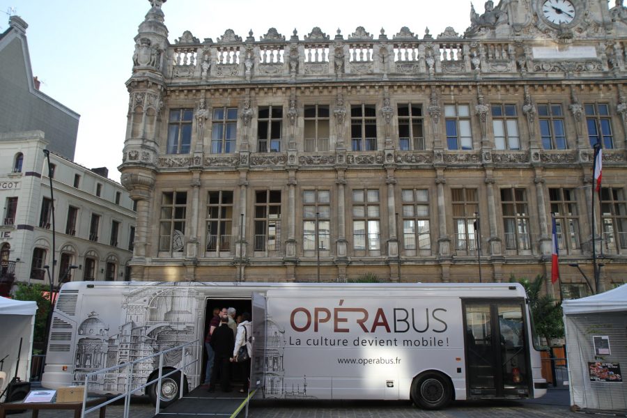 OPERA BUS